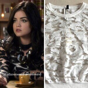 NWT Topshop Knitted Burnout Animal Top in White ALT ASO Aria Montgomery